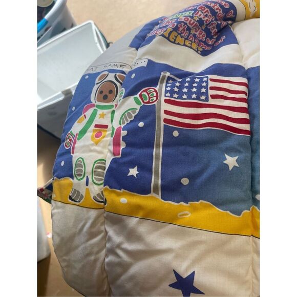 Astro Bears kids comforter Vtg Little Bear Astronauts Space Puppy USA Flags Twin - Picture 11 of 16
